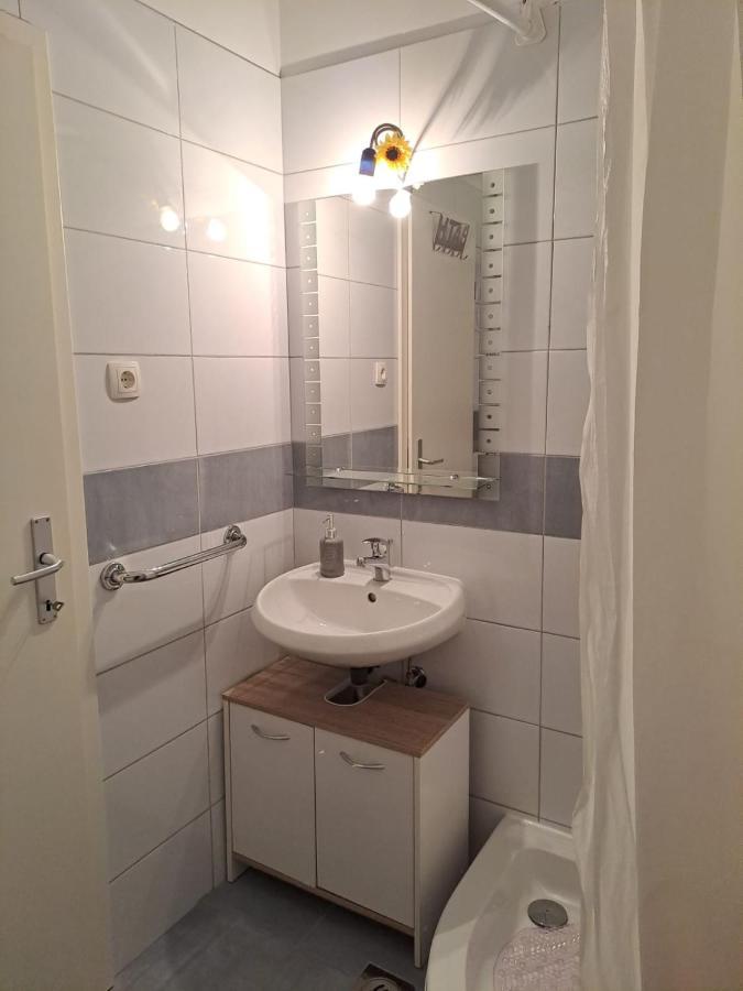 Апартаменти Apartman Tanja Біліце Екстер'єр фото